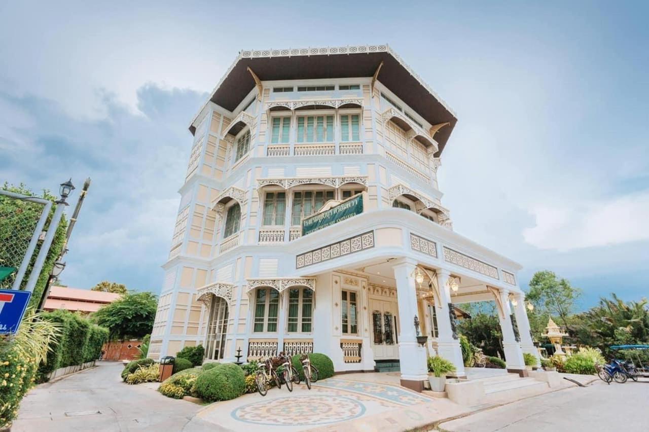 Chuchaiburi Sri Amphawa Exterior photo